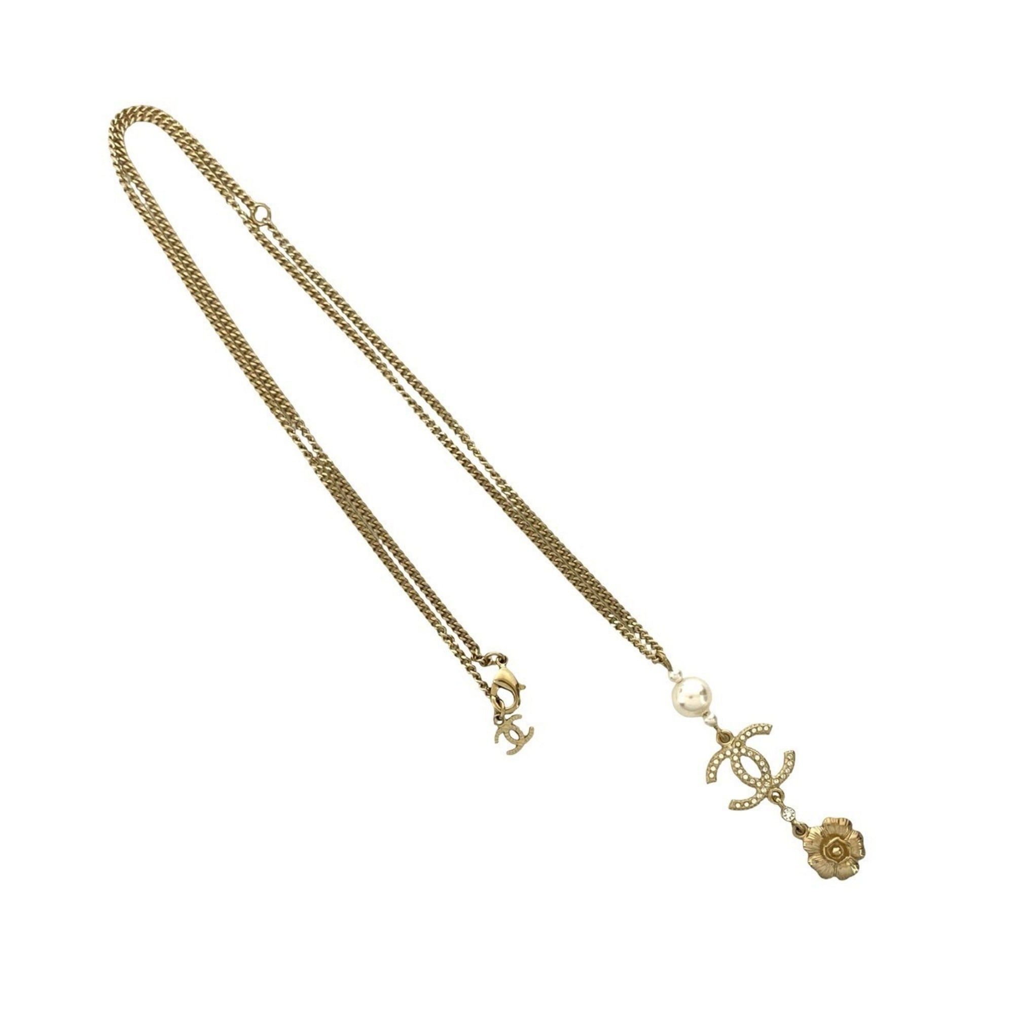 Chanel CHANEL Coco Mark Flower GP Fake Pearl Necklace Pendant Gold 22904 Size ONE SIZE - 3 Thumbnail