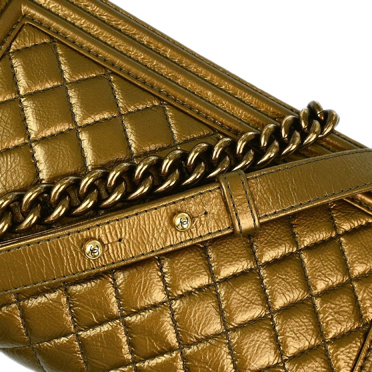Chanel Chanel Boy Flap Bag Quilted Calfskin Size ONE SIZE - 8 Thumbnail