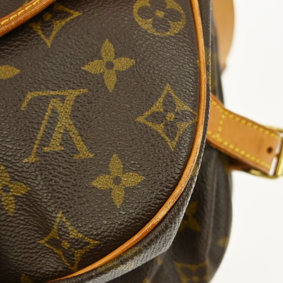 Louis Vuitton Louis Vuitton Saumur Handbag Monogram Canvas Size ONE SIZE - 6 Thumbnail