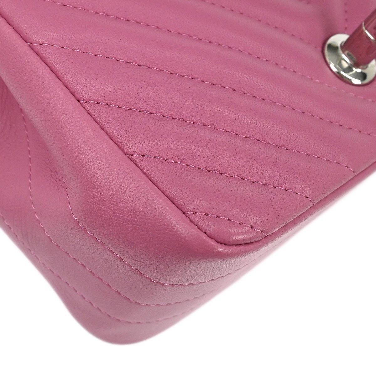 Chanel Chanel Square Classic Single Flap Bag Chevron Lambskin Size ONE SIZE - 6 Thumbnail