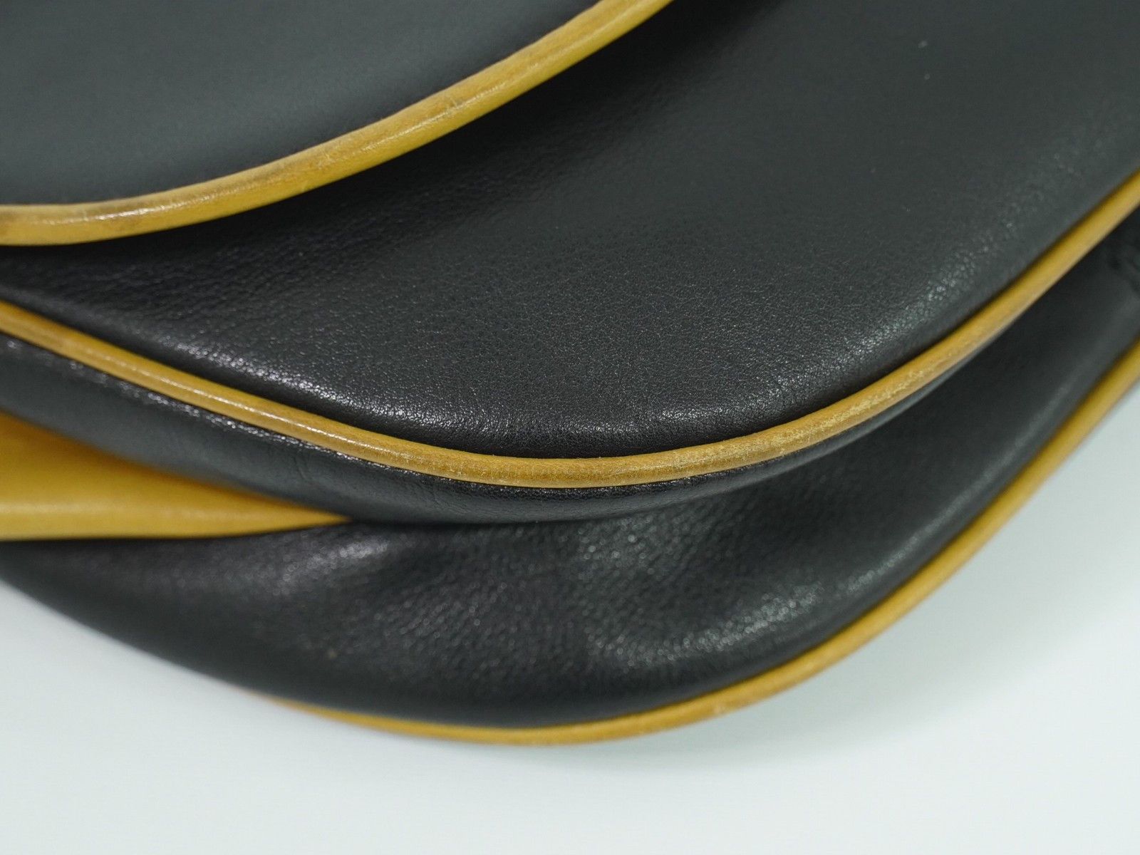 Celine Celine Vintage Shoulder Bag Leather Size ONE SIZE - 7 Thumbnail