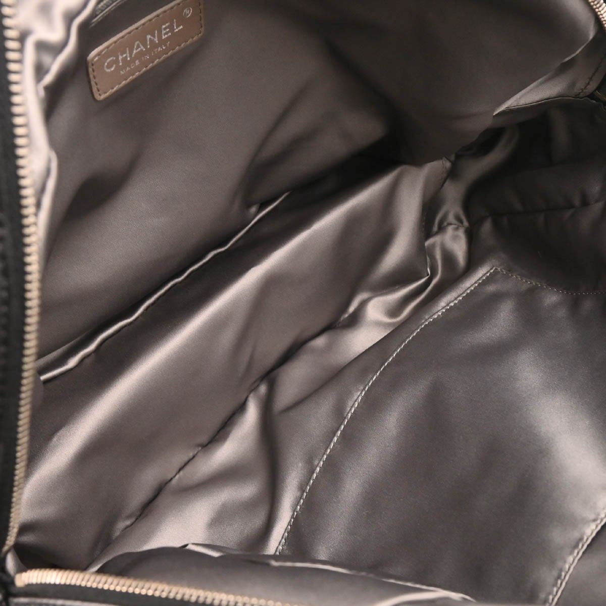 Chanel Chanel Reissue Camera Bag Quilted Lambskin Size ONE SIZE - 3 Thumbnail