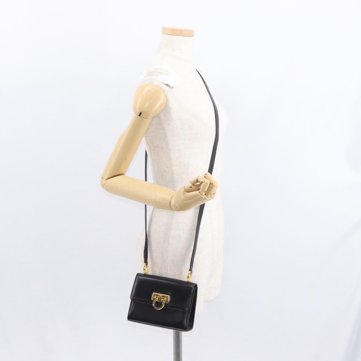 Salvatore Ferragamo Salvatore Ferragamo Gancini Shoulder Bag Leather Size ONE SIZE - 13 Thumbnail