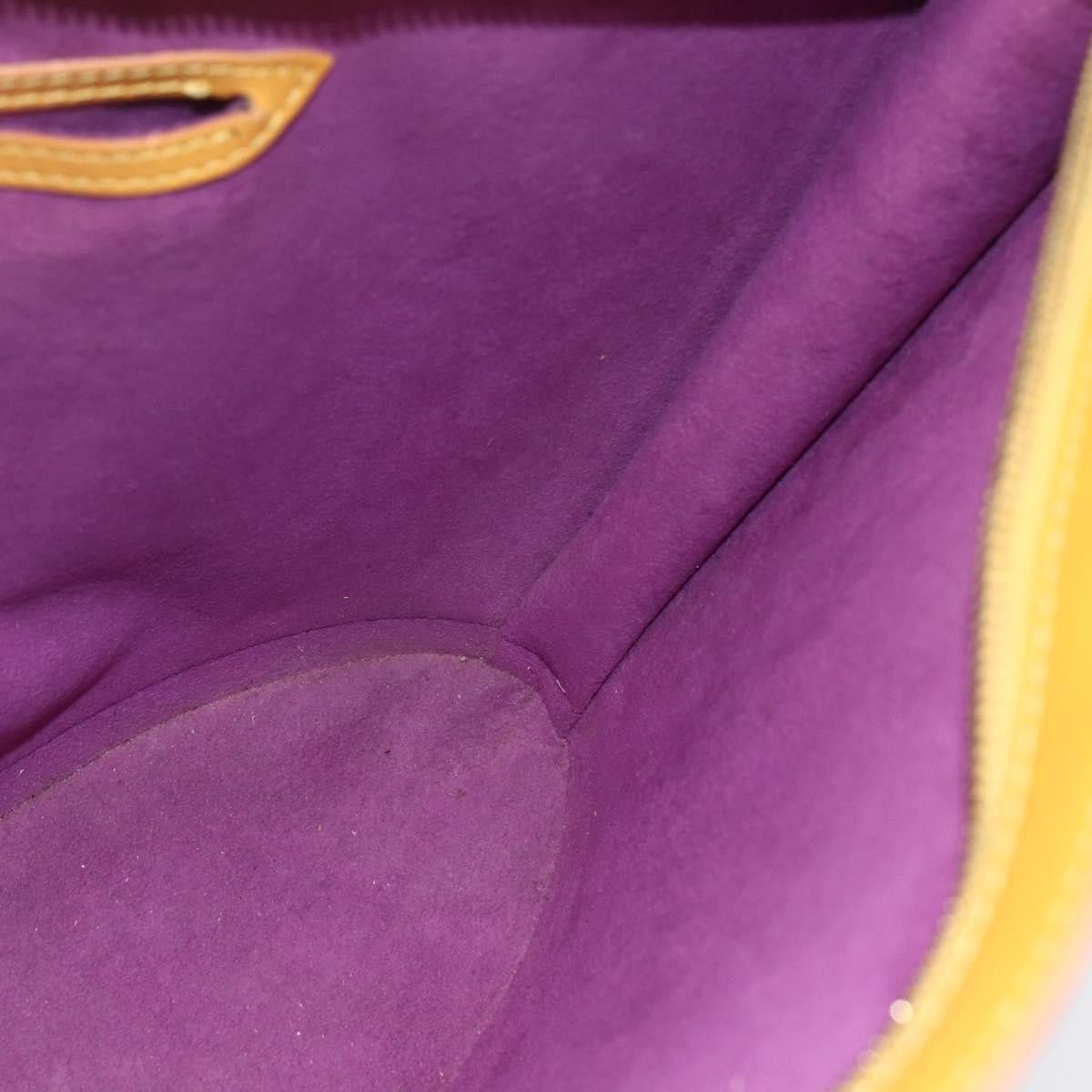 Louis Vuitton Louis Vuitton Saint Jacques Epi Leather Size ONE SIZE - 19 Thumbnail