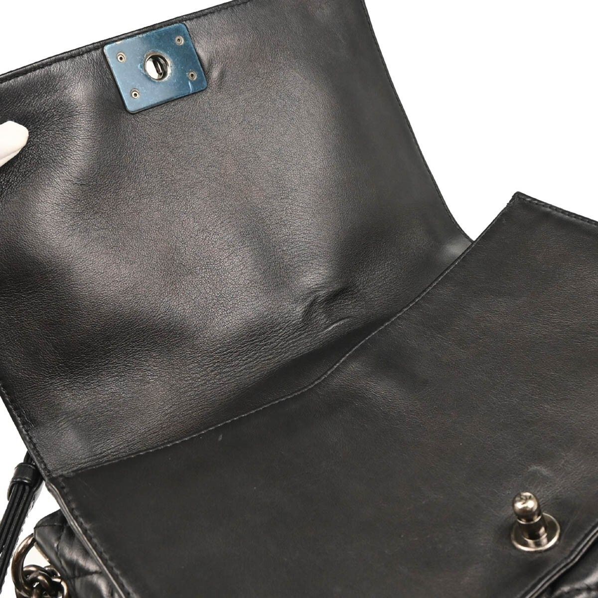 Chanel Chanel Boy Flap Bag Enchained Lambskin Size ONE SIZE - 11 Thumbnail
