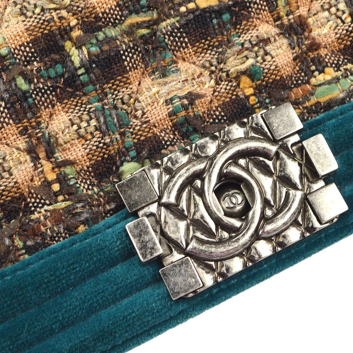 Chanel Chanel Boy Flap Bag Quilted Tweed with Velvet Size ONE SIZE - 8 Thumbnail