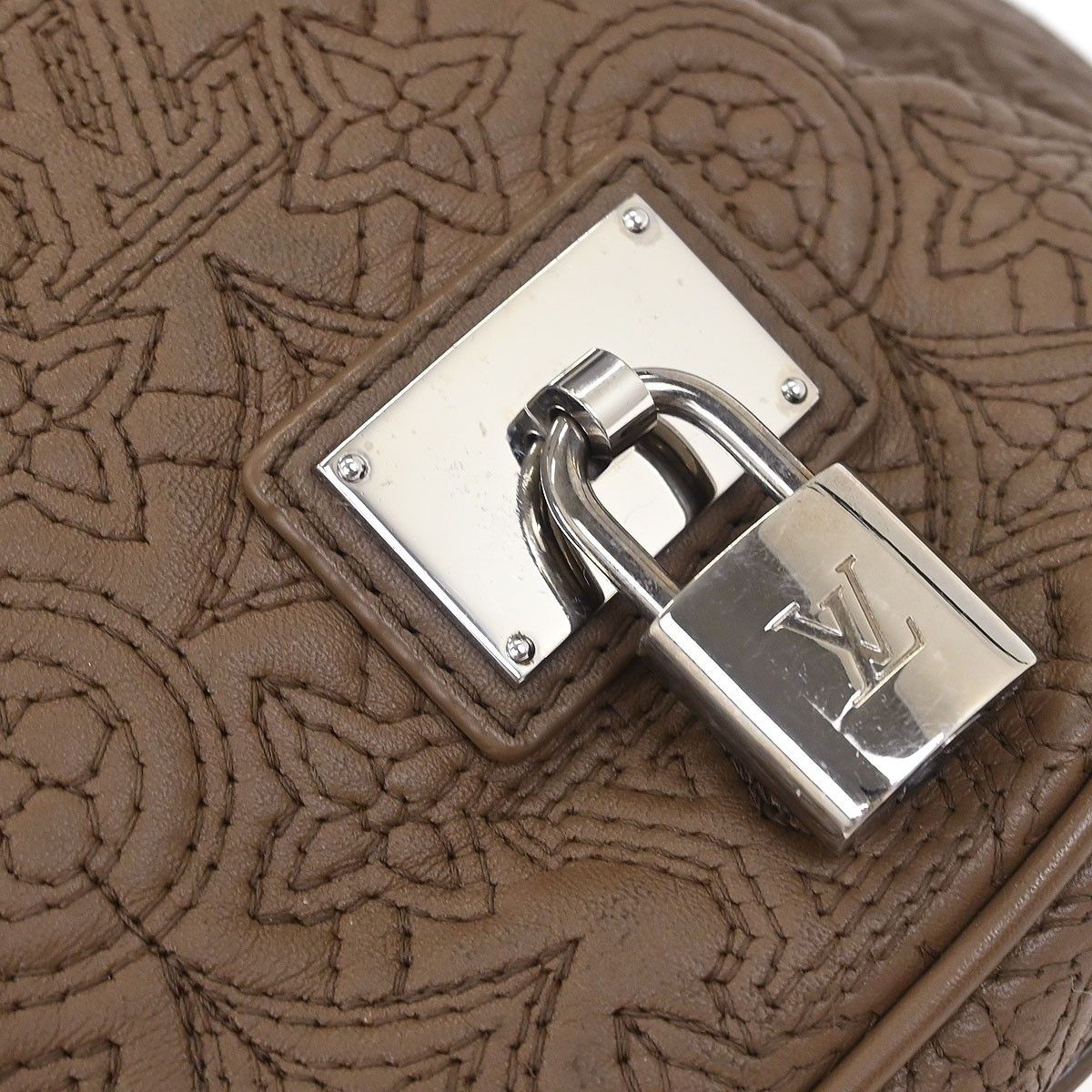 Louis Vuitton Louis Vuitton Antheia Lilia Handbag Leather Size ONE SIZE - 9 Thumbnail