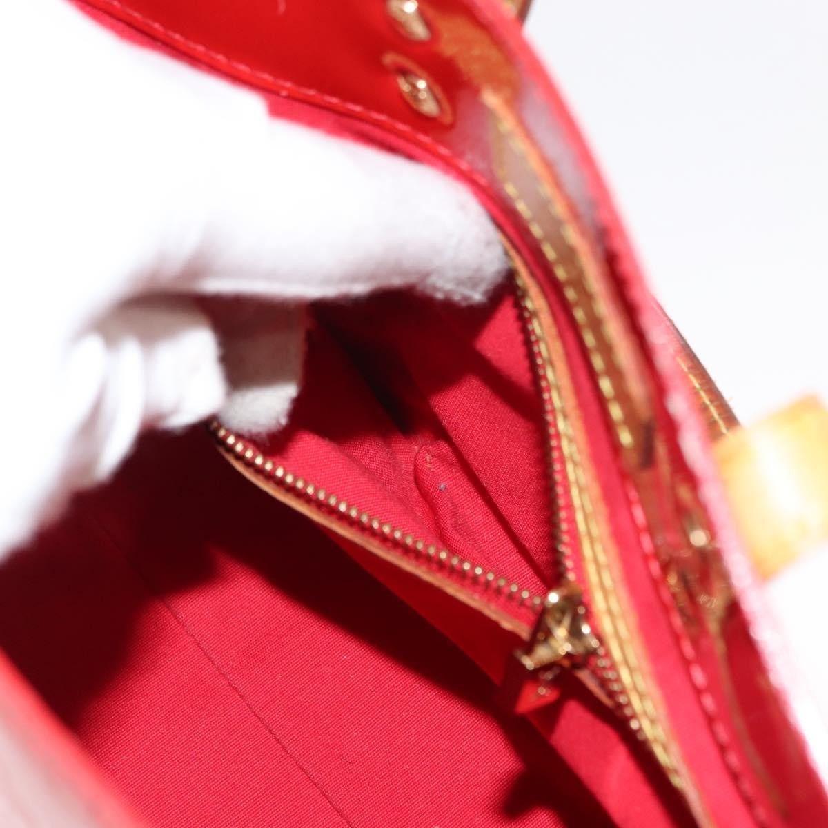 Louis Vuitton Louis Vuitton Reade Handbag Monogram Vernis Size ONE SIZE - 21 Thumbnail