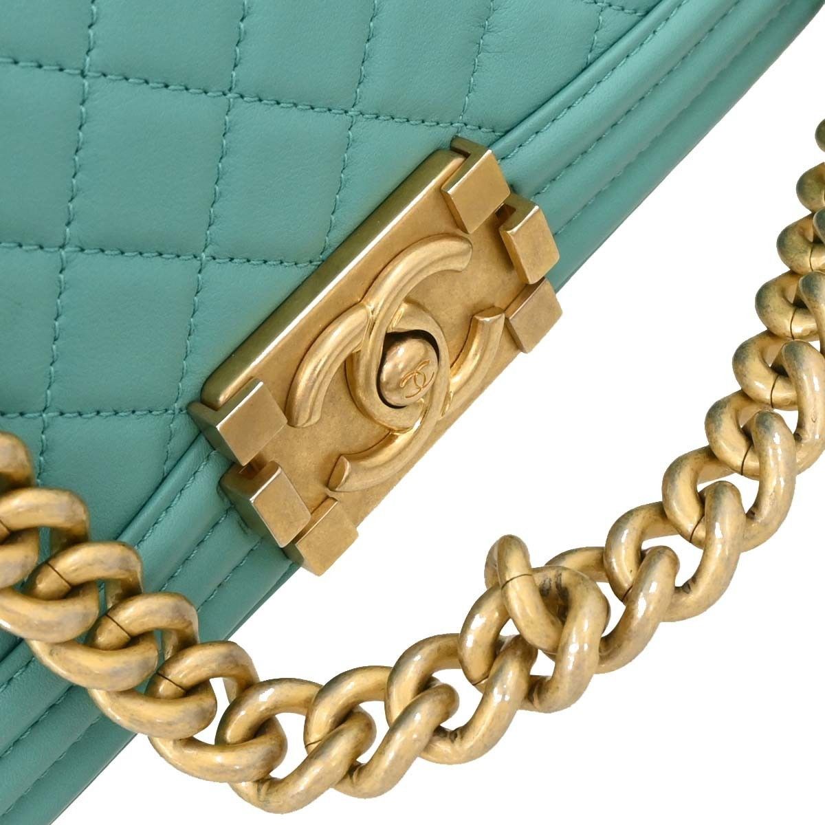 Chanel Chanel Boy Flap Bag Quilted Lambskin Size ONE SIZE - 6 Thumbnail