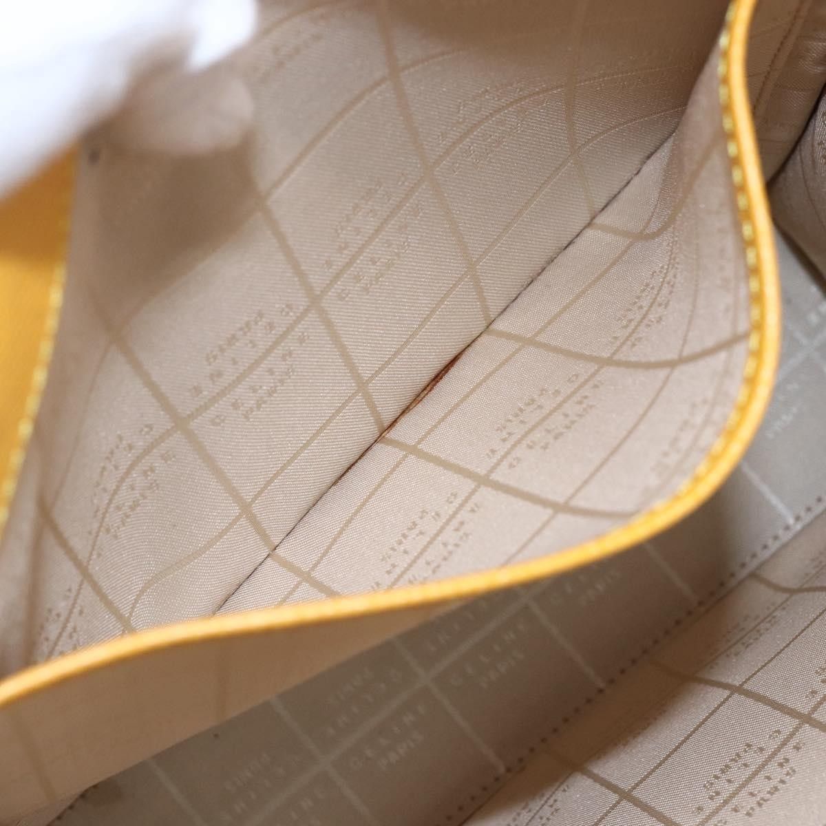 Celine Celine Vintage Shoulder Bag Leather Size ONE SIZE - 17 Thumbnail