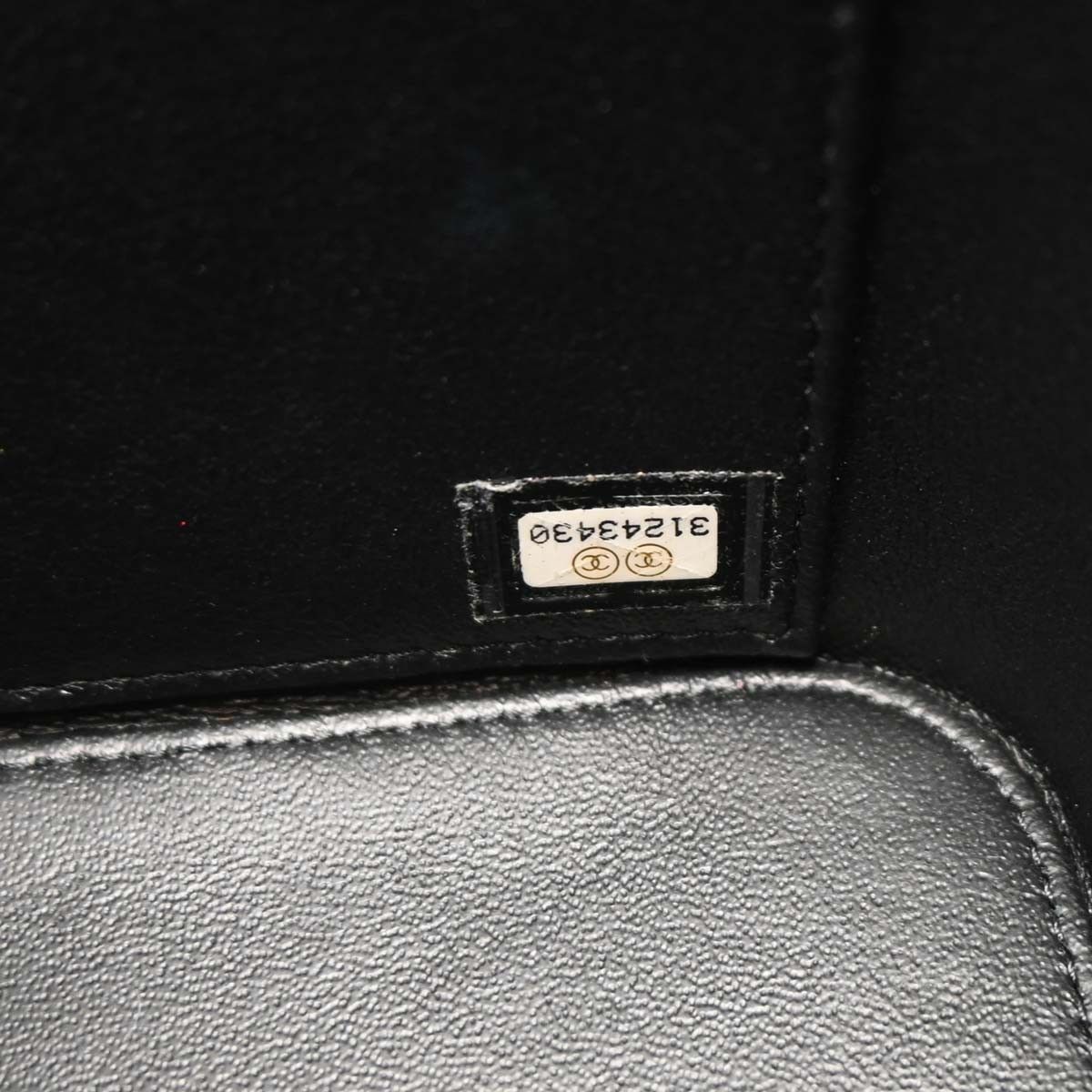 Chanel Chanel CC Top Handle Vanity Case with Chain Quilted Caviar Size ONE SIZE - 5 Thumbnail