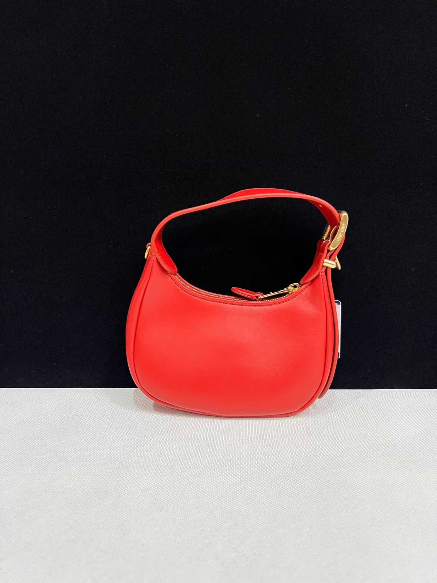 Miu Miu Pre-loved Bag Very good condition Size ONE SIZE - 3 Thumbnail