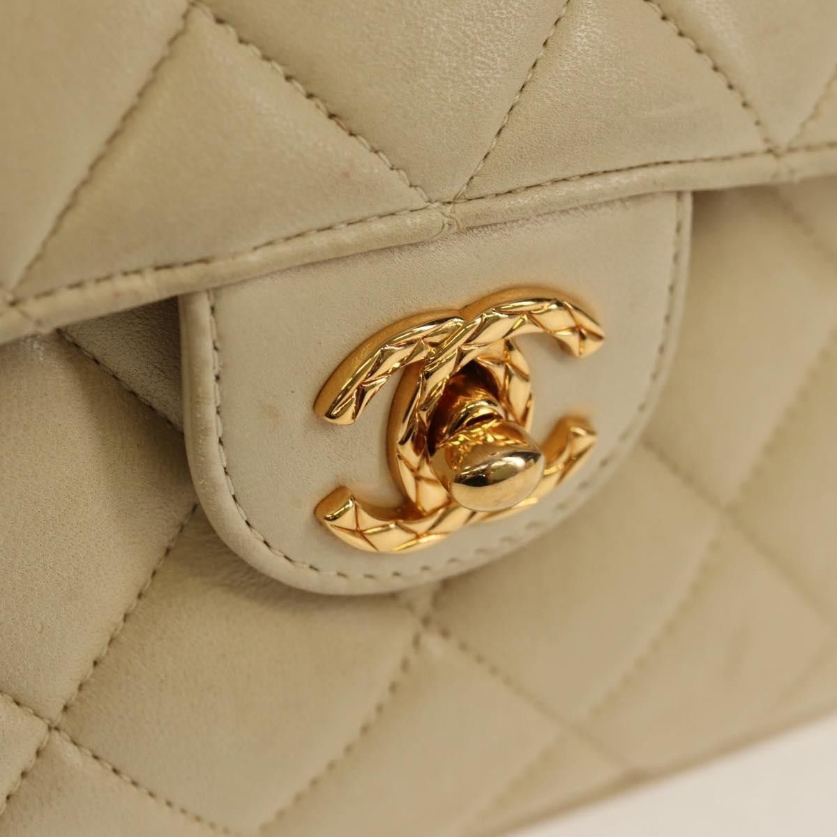 Chanel Chanel Chain Flap Shoulder Bag Quilted Lambskin Size ONE SIZE - 13 Thumbnail
