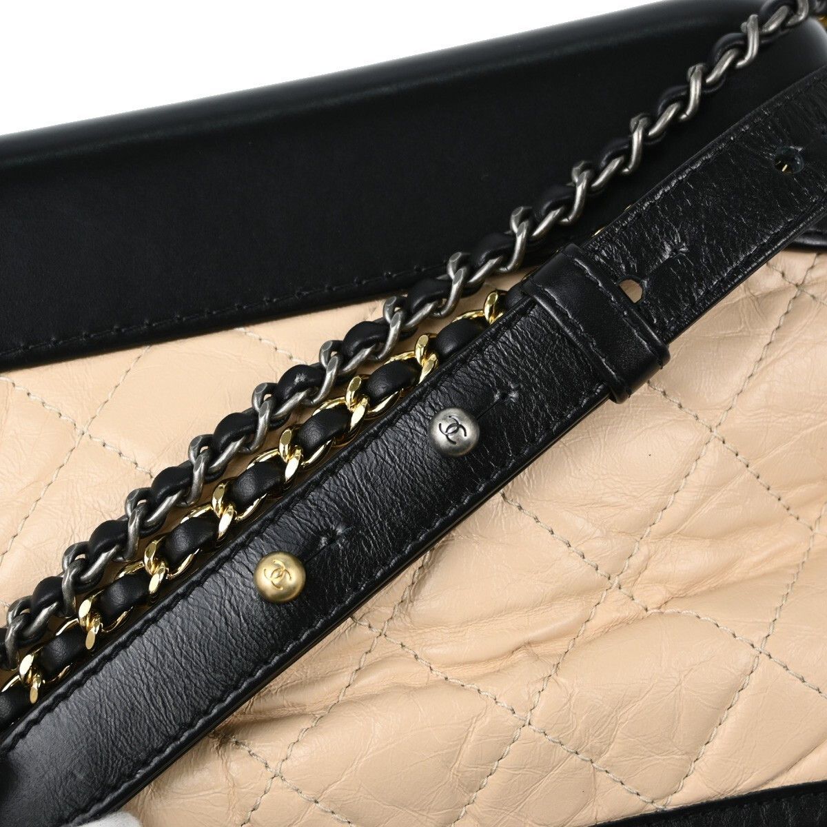 Chanel Chanel Bicolor Gabrielle Hobo Quilted Aged Calfskin Size ONE SIZE - 6 Thumbnail