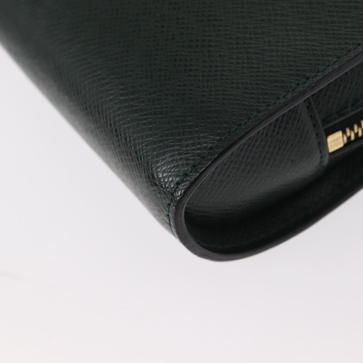 Louis Vuitton Louis Vuitton Pochette Baikal Clutch Taiga Leather Size ONE SIZE - 10 Thumbnail