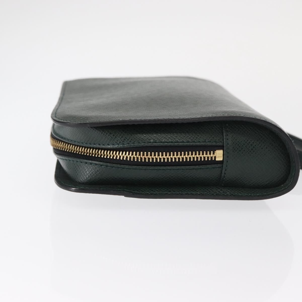 Louis Vuitton Louis Vuitton Pochette Baikal Clutch Taiga Leather Size ONE SIZE - 3 Thumbnail