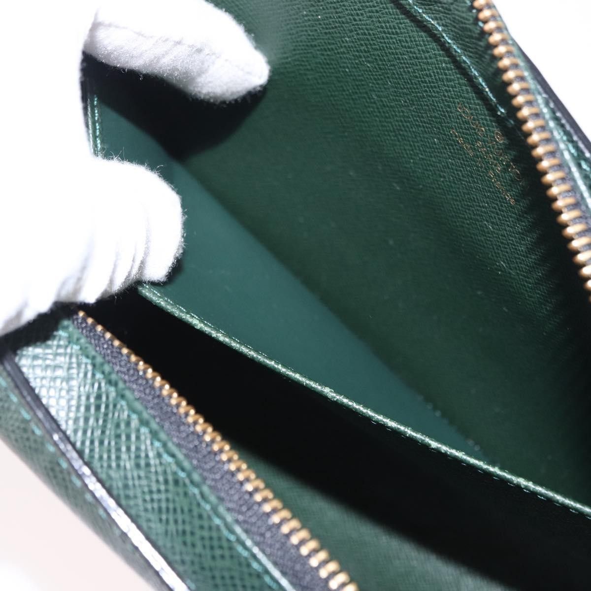 Louis Vuitton Louis Vuitton Pochette Baikal Clutch Taiga Leather Size ONE SIZE - 20 Thumbnail