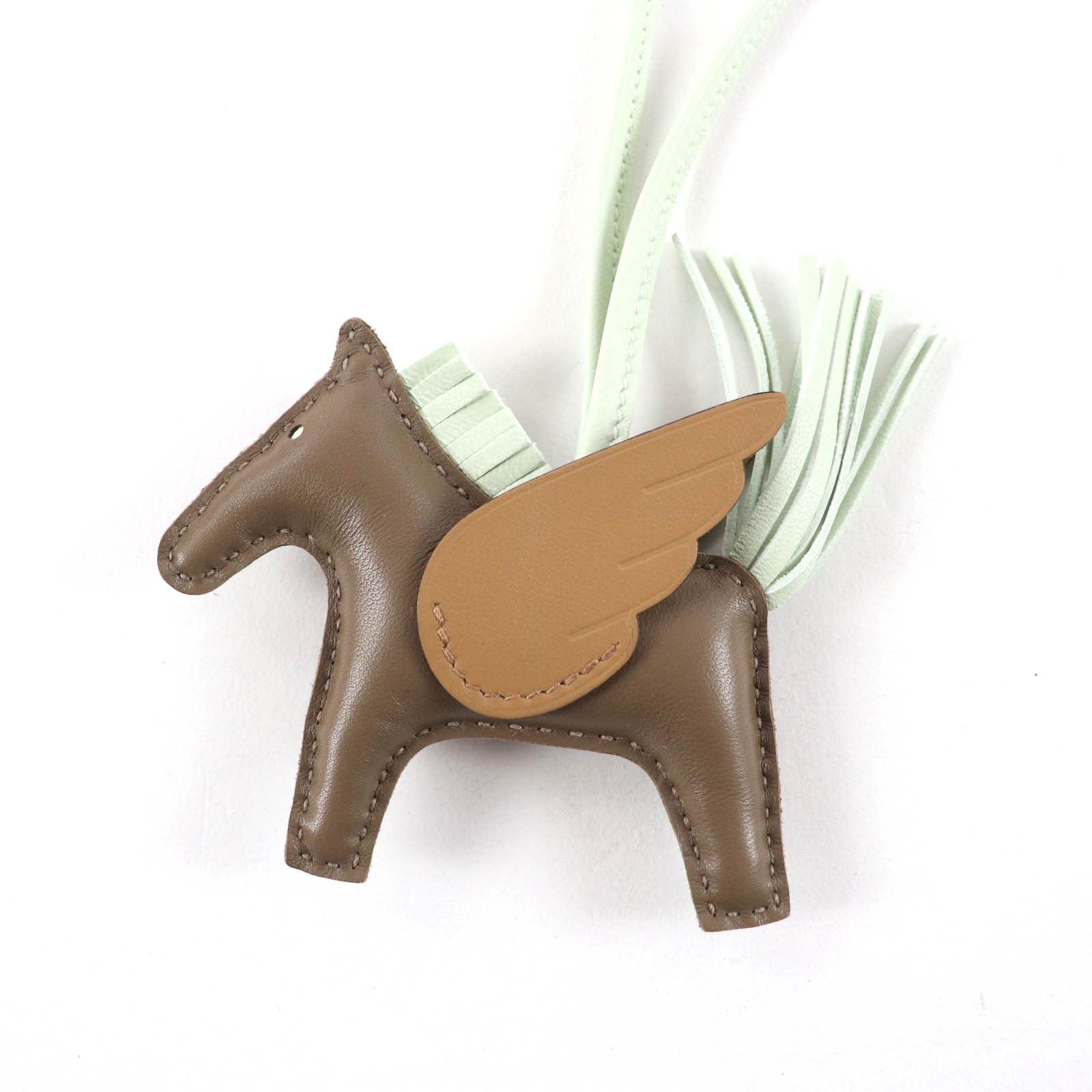 Hermes Hermes Hermès Rodeo Pegasus PM Charm Leather Charm Stamp U (2022) DUTY FREE for USA Size ONE SIZE - 4 Thumbnail