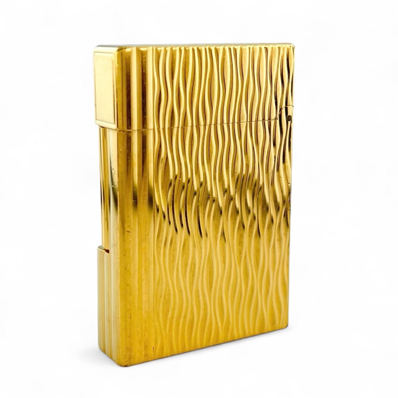 Other Other Dupont Gatsby Wave Emboss Lighter Smoking Accessory Metal Lighter DUTY FREE for USA Size ONE SIZE - 2 Thumbnail