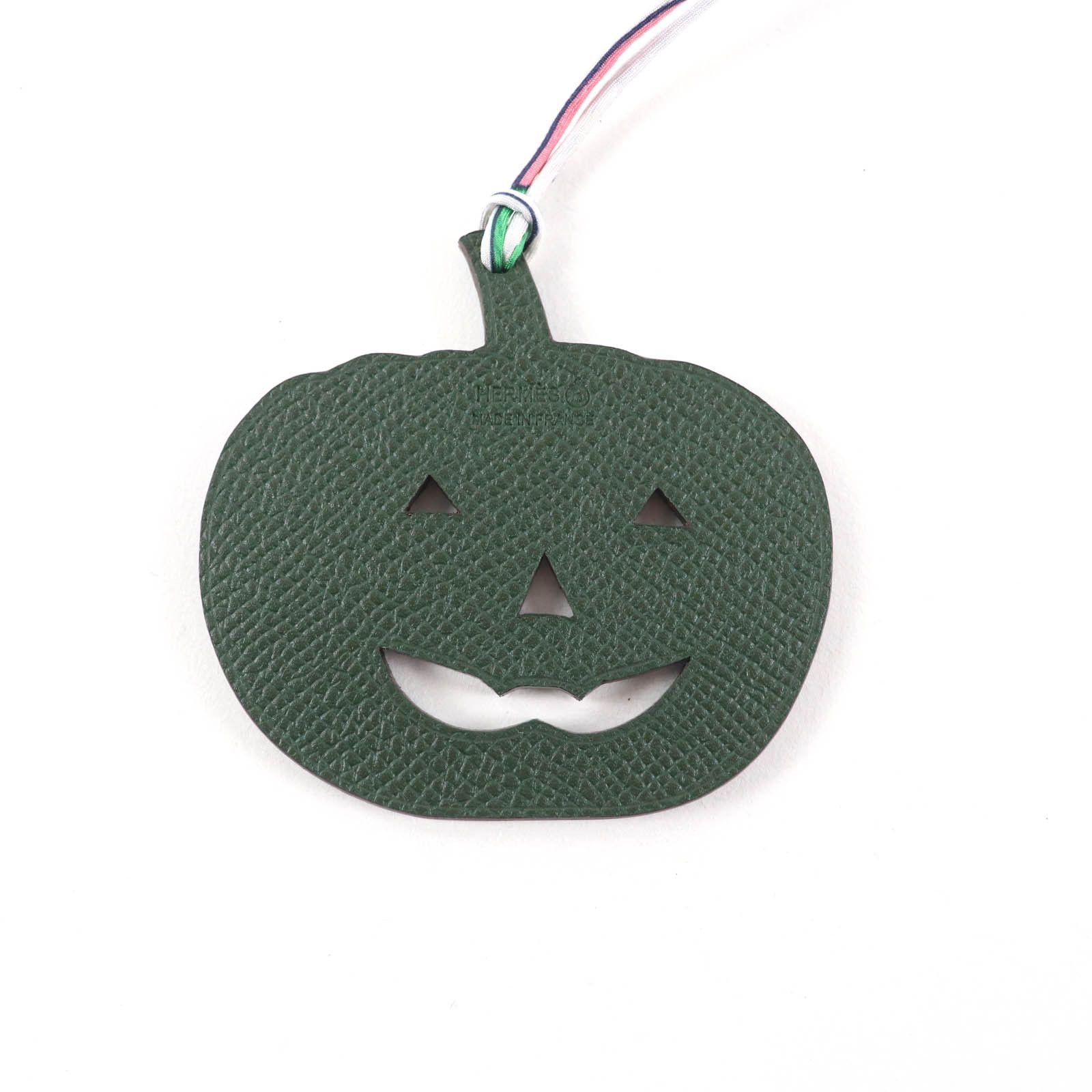 Hermes Hermes Hermès Petite Charm Pumpkin Togo Leather Charm Leather Charm DUTY FREE for USA Size ONE SIZE - 4 Thumbnail
