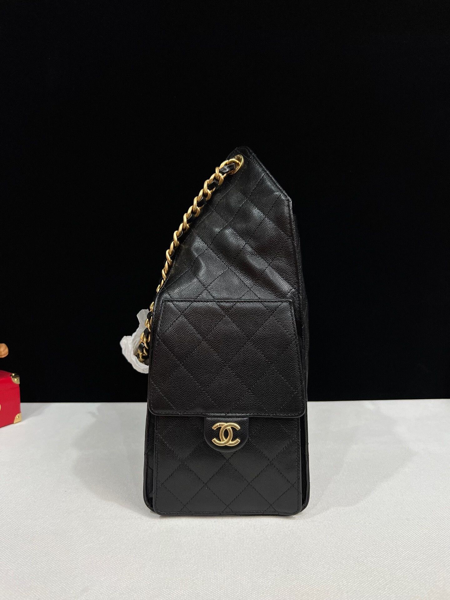 Chanel Pre-loved Bag Very good condition Size ONE SIZE - 4 Thumbnail