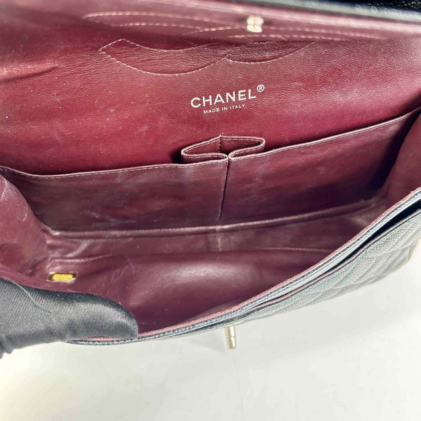 Chanel Pre-loved Bag Very good condition Size ONE SIZE - 3 Thumbnail