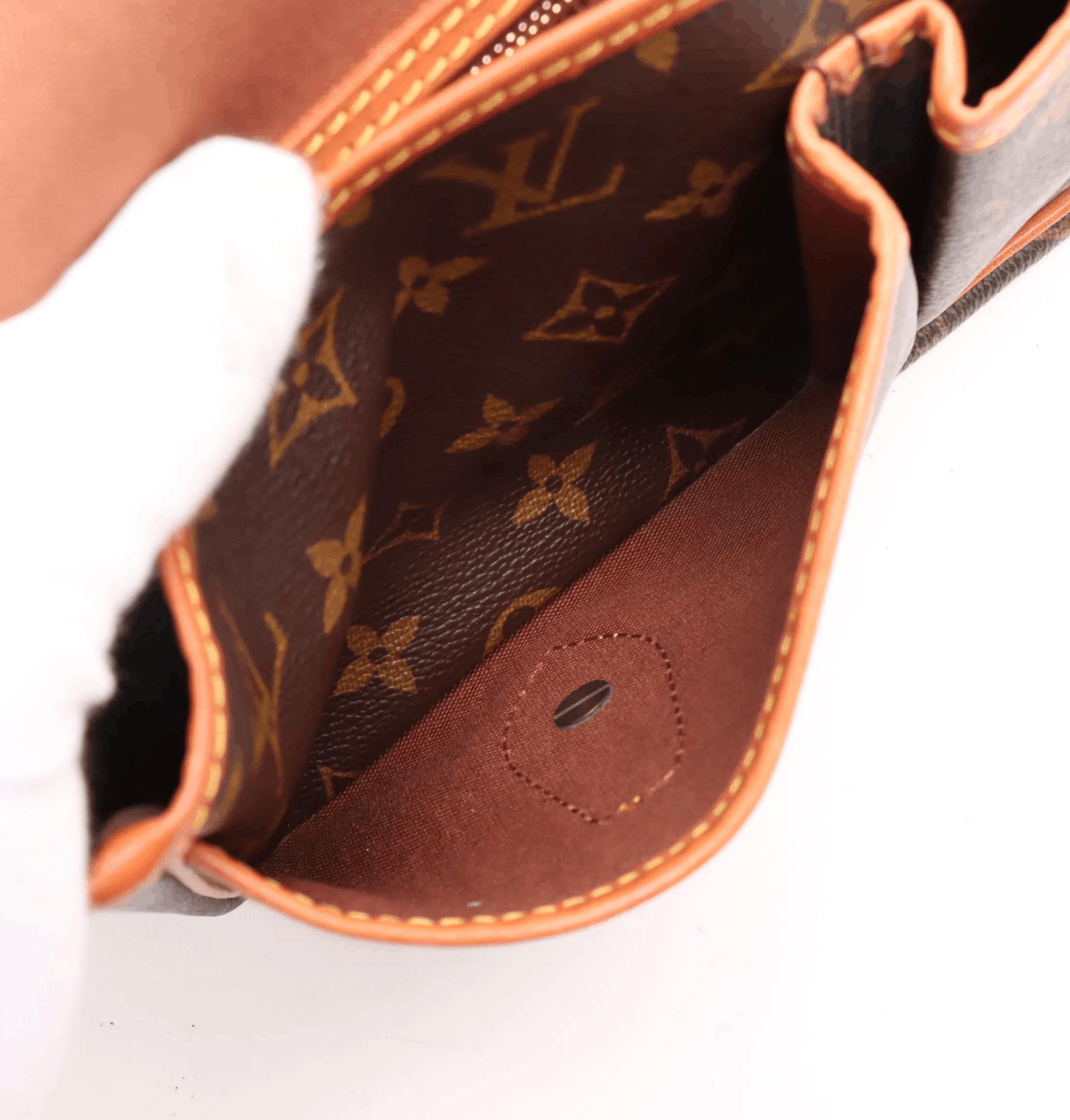 Louis Vuitton Louis Vuitton Sac Gibeciere Messenger Bag Monogram Canvas Size ONE SIZE - 10 Thumbnail