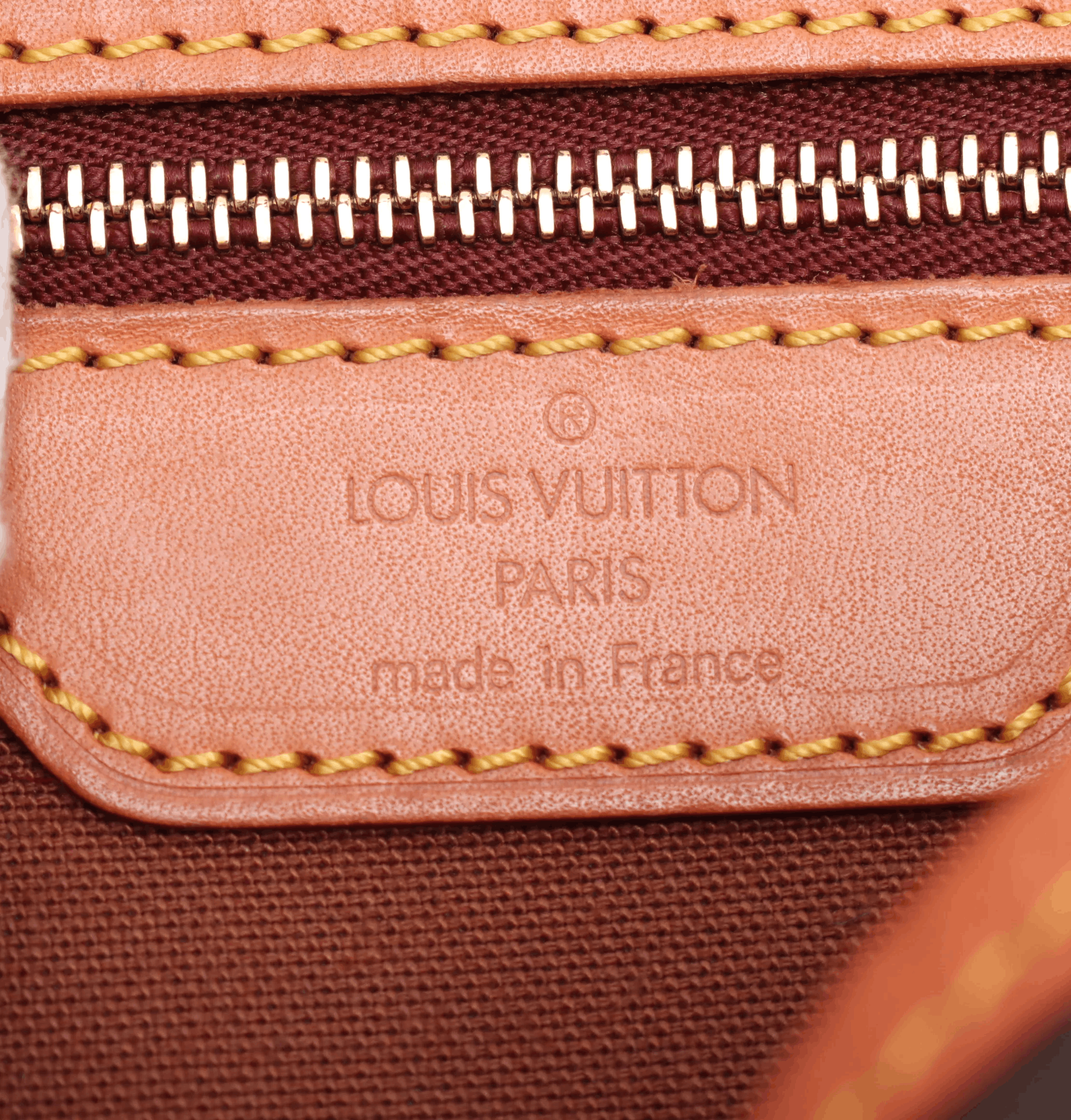 Louis Vuitton Louis Vuitton Sac Gibeciere Messenger Bag Monogram Canvas Size ONE SIZE - 4 Thumbnail
