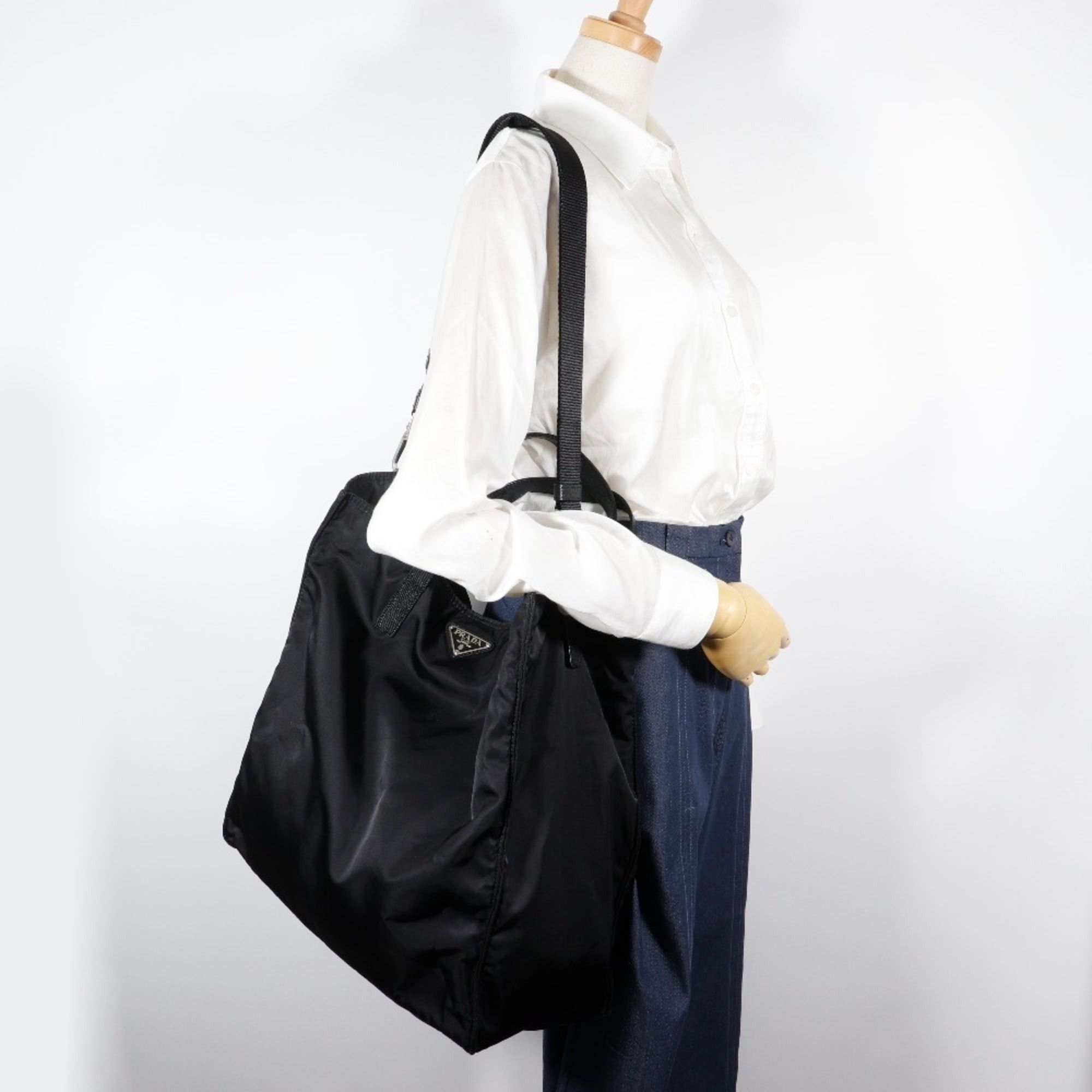 Prada Prada 2-Way Shoulder Tote Bag, Black Nylon, A4 Size, Open, Women's Size ONE SIZE - 19 Thumbnail