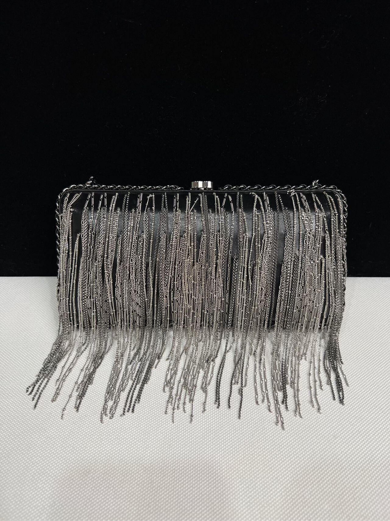 Chanel Pre-loved Bag Very good condition Size ONE SIZE - 2 Thumbnail