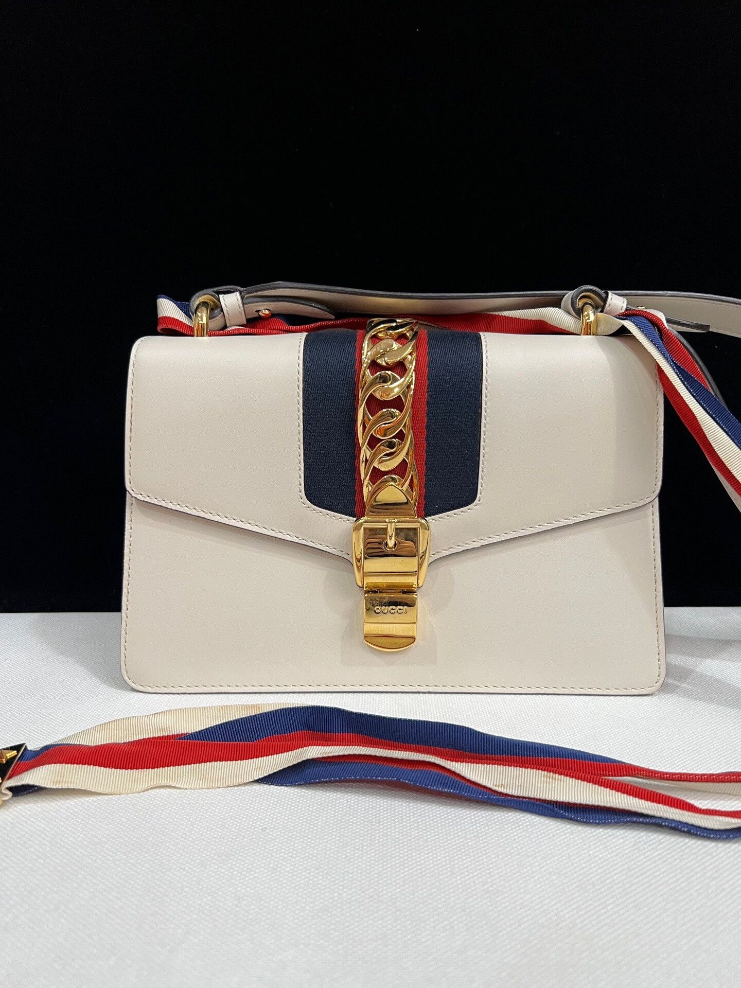 Gucci Pre-loved Bag Very good condition Size ONE SIZE - 2 Thumbnail