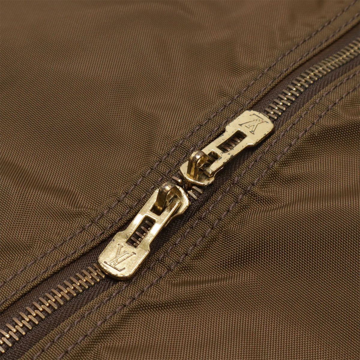 Louis Vuitton Louis Vuitton Louis Vuitton Monogram Garment Case Canvas Travel Bag M23434 DUTY FREE for USA Size ONE SIZE - 6 Thumbnail