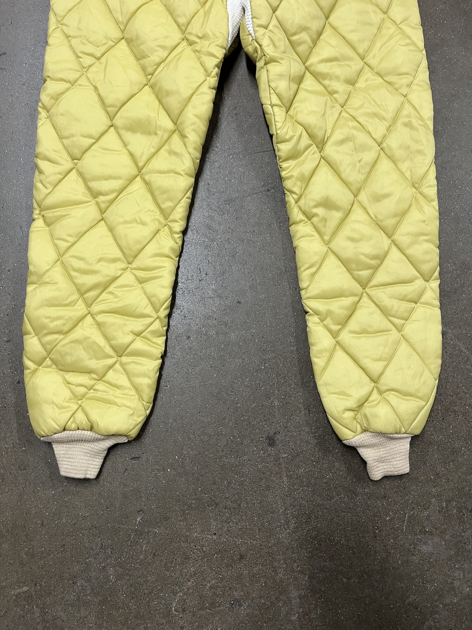 Vintage Vintage 1970s Elastic Waist Quilted Therma Pant Liners Size 30 Size US 30 / EU 46 - 3 Thumbnail