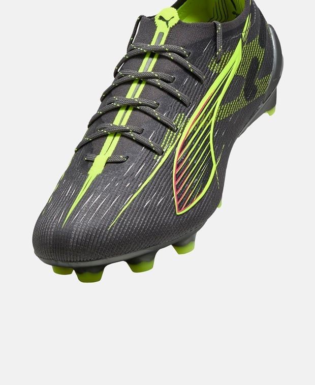 Puma ULTRA 5 ULTIMATE FG Football boots Size US 13 / EU 46 - 4 Thumbnail