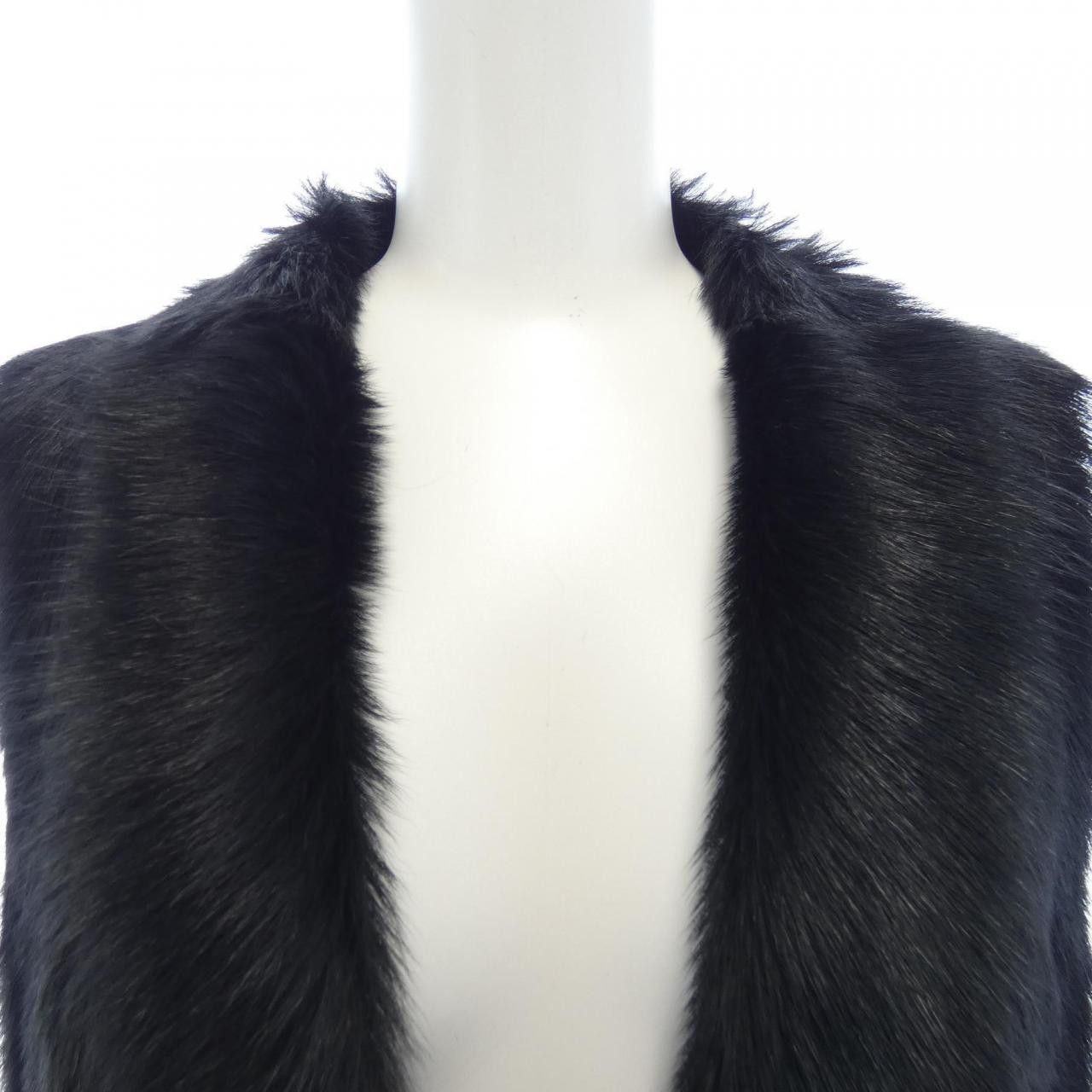 Hermes Hermes Hermes Long Vest Goat Fur Long Vest Natural Material Tops DUTY FREE for USA Size ONE SIZE - 5 Thumbnail