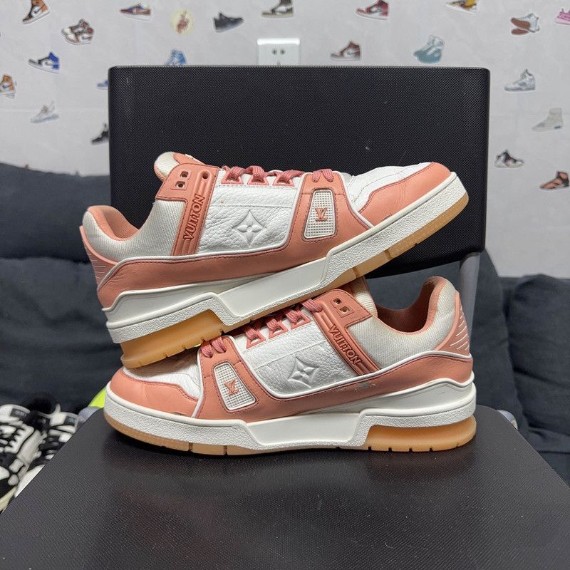 Louis Vuitton Louis Vuitton Trainer Low Top Sneakers in Peach 0079 Size US 8.5 / EU 41-42 - 7 Thumbnail
