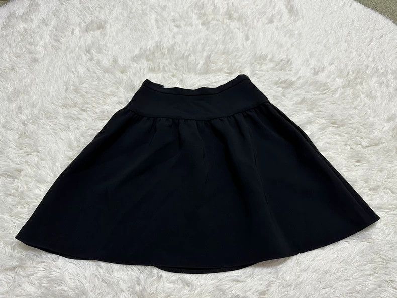 Miu Miu Miu Miu Black Short Skirt-yf Size 28" / US 6 / IT 42 - 2 Thumbnail