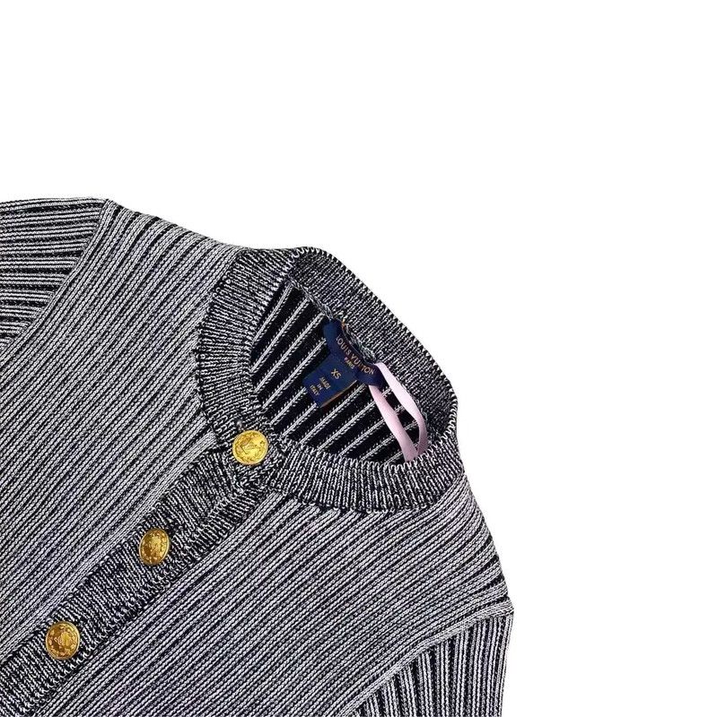 Louis Vuitton Louis Vuitton Gray Knitted Flare Sleeve Cardigan 0089 Size M / US 6-8 / IT 42-44 - 3 Thumbnail