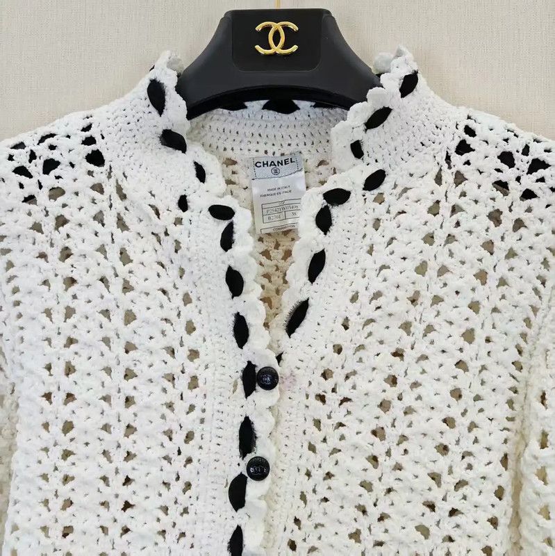Chanel Chanel White Wool Blend Short Cardigan 0089 Size M / US 6-8 / IT 42-44 - 3 Thumbnail