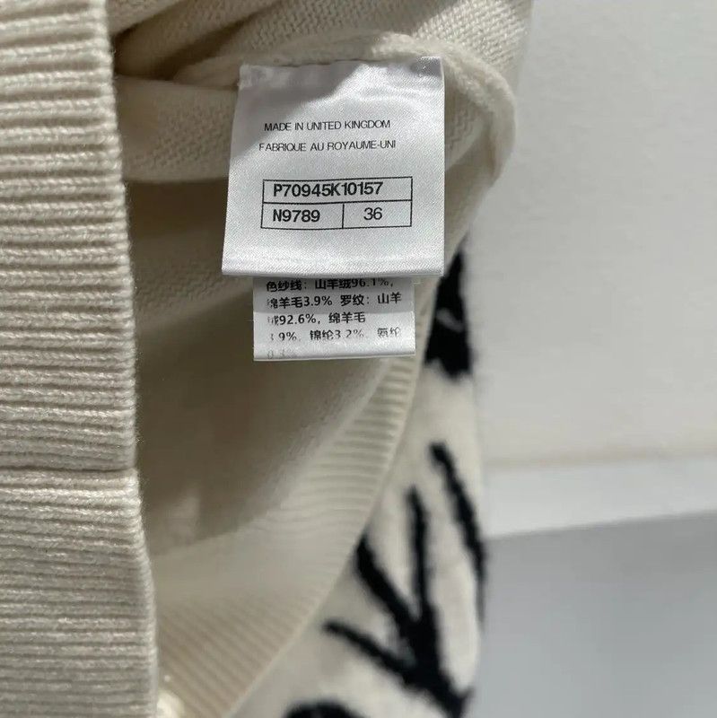Chanel Chanel Spring Autumn Ivory Long Sleeve Cardigan 0089 Size ONE SIZE - 5 Thumbnail