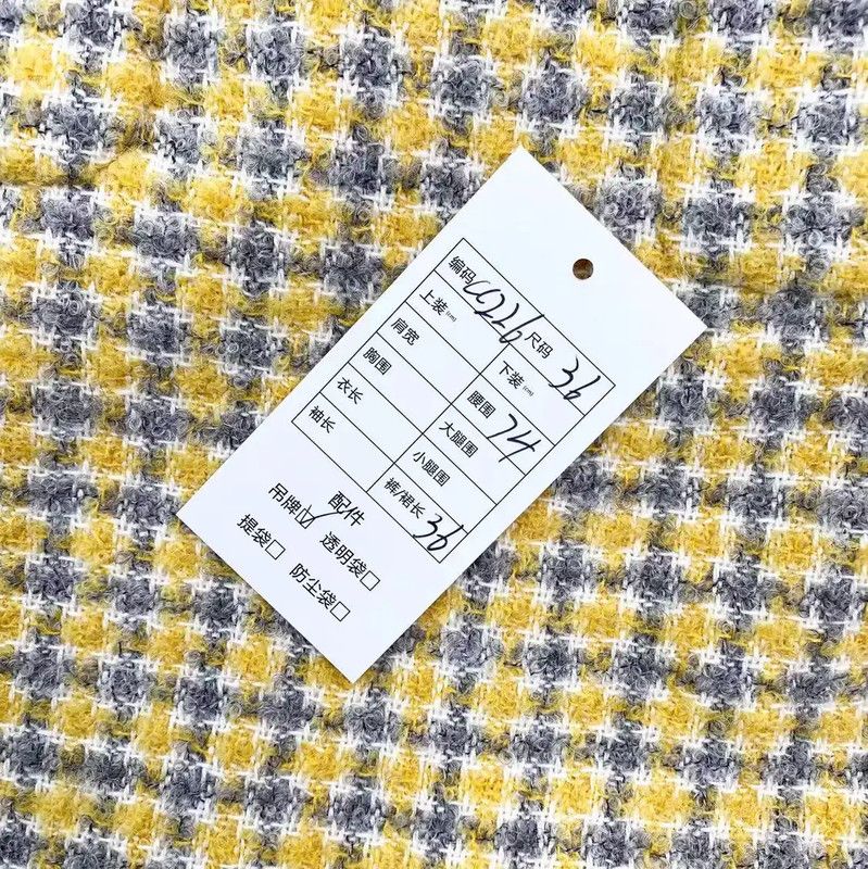 Miu Miu Miu Miu Yellow Wool Mini Skirt 0089 Size 28" / US 6 / IT 42 - 7 Thumbnail