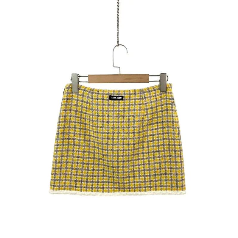 Miu Miu Miu Miu Yellow Wool Mini Skirt 0089 Size 28" / US 6 / IT 42 - 2 Thumbnail