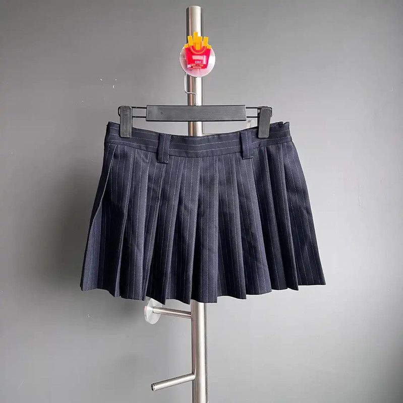 Miu Miu Miu Miu Dark Blue Pleated Skirt 0089 Size 28" / US 6 / IT 42 - 2 Thumbnail