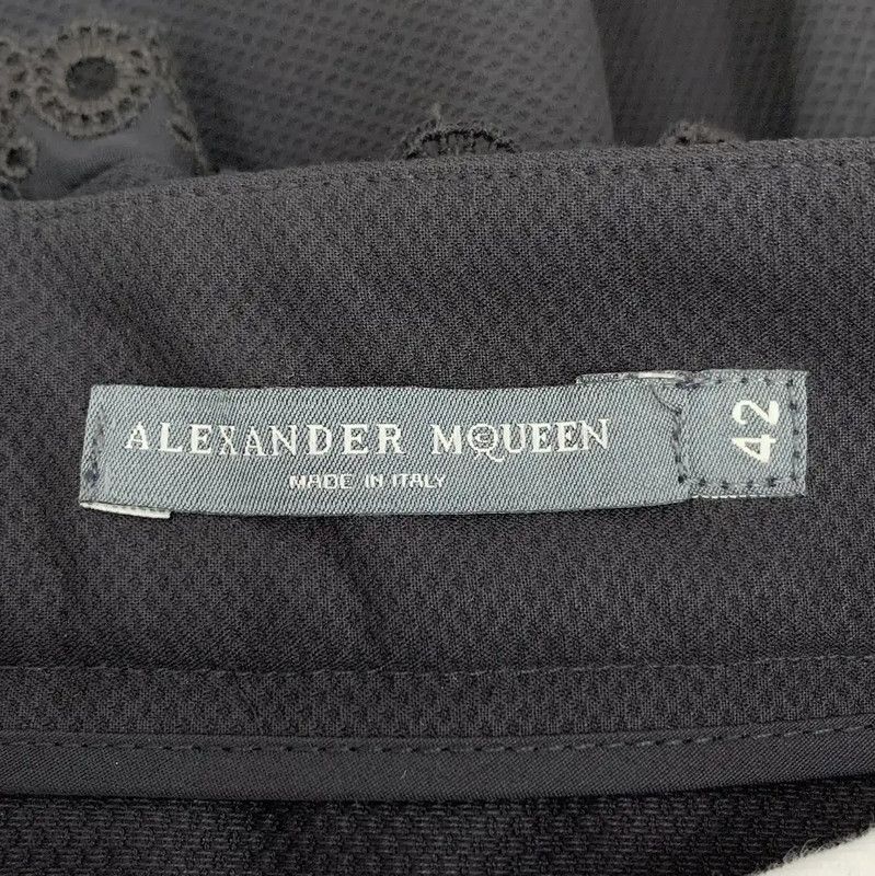 Alexander McQueen Alexander McQueen Black Cotton Ruffled Skirt 0089 Size 26" / US 2 / IT 38 - 5 Thumbnail