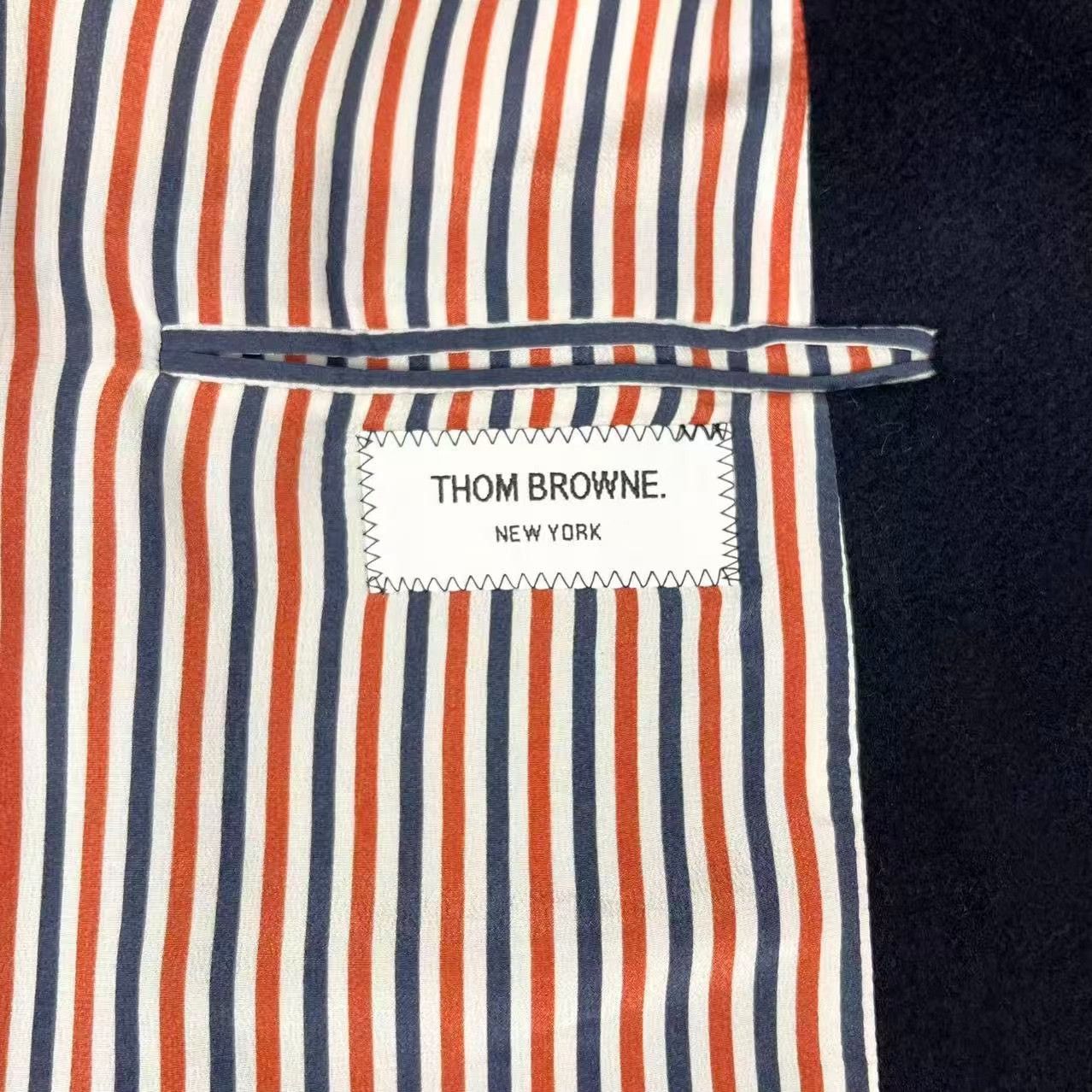 Thom Browne thom browne double-breasted navy wool coat Size US M / EU 48-50 / 2 - 7 Thumbnail