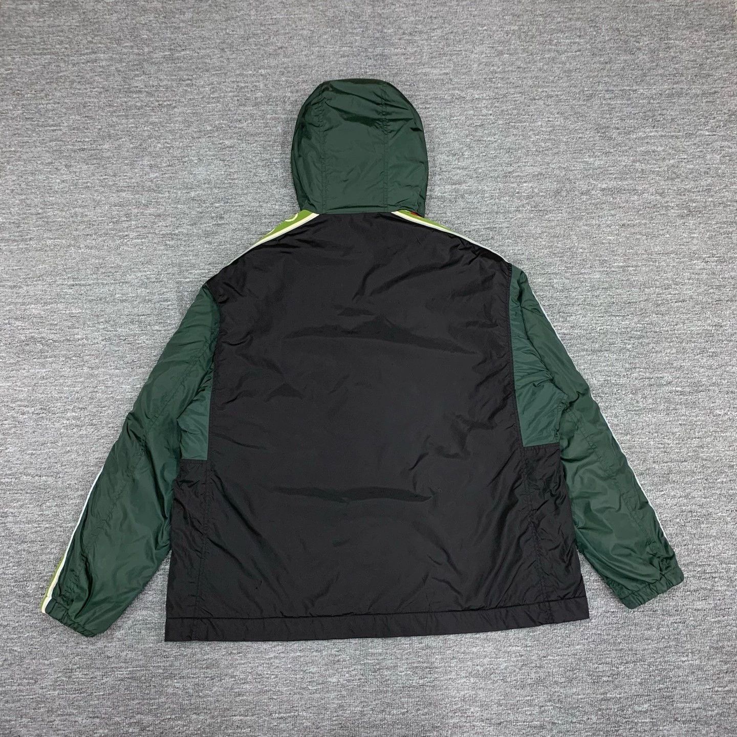 Gucci gucci logo printed cotton jacket with hood Size US L / EU 52-54 / 3 - 2 Thumbnail