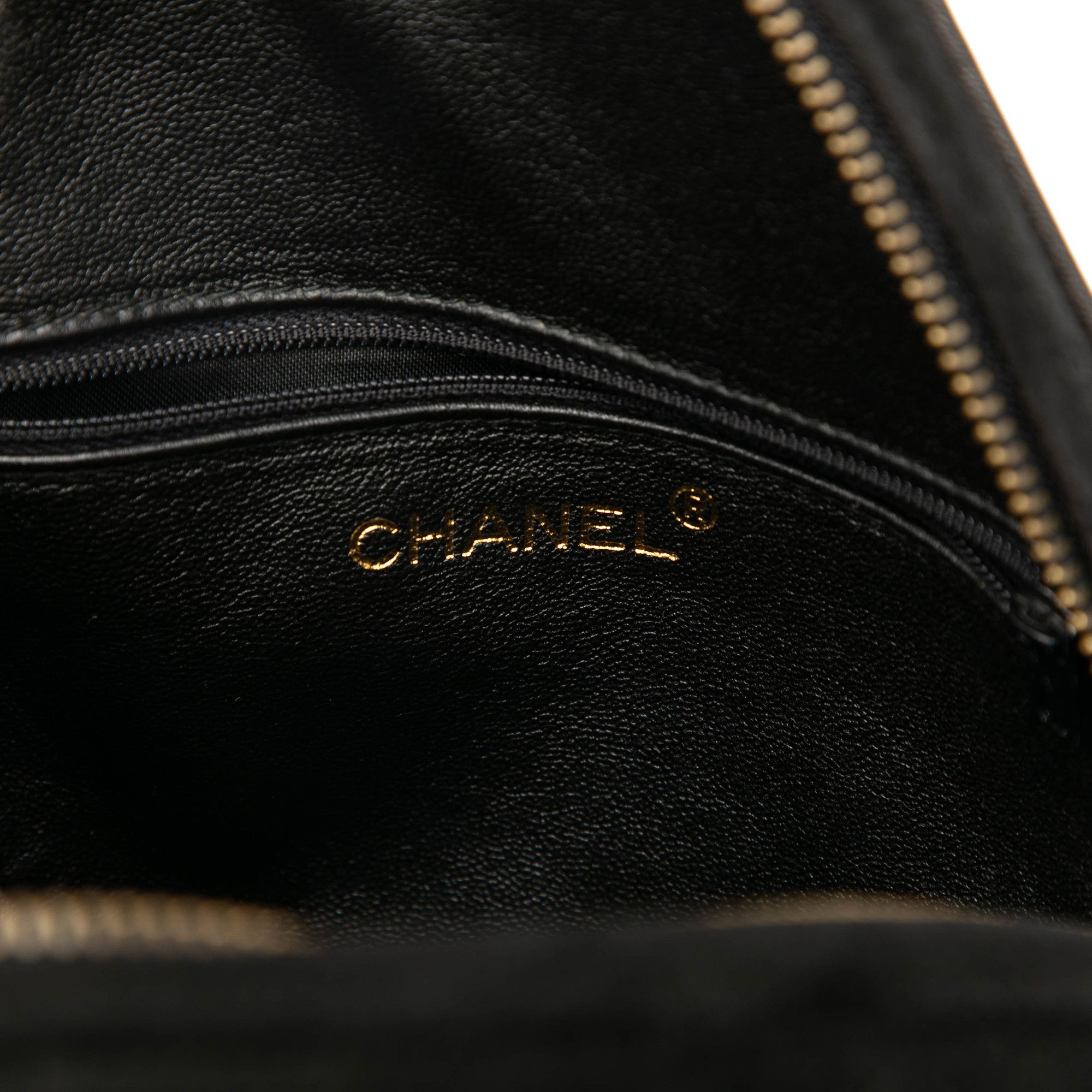 Chanel Chanel CC Quilted Suede Diamon Tassel Bag Size ONE SIZE - 5 Thumbnail