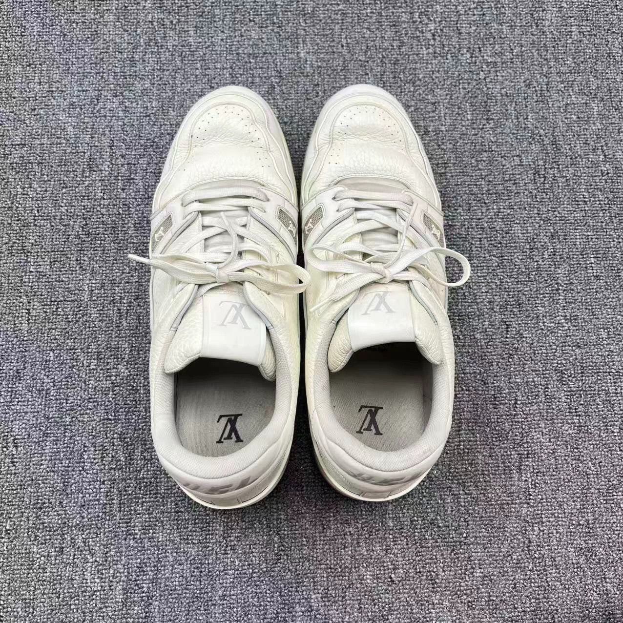 Louis Vuitton louis vuitton trainer white sneakers Size US 12 / EU 45 - 3 Thumbnail