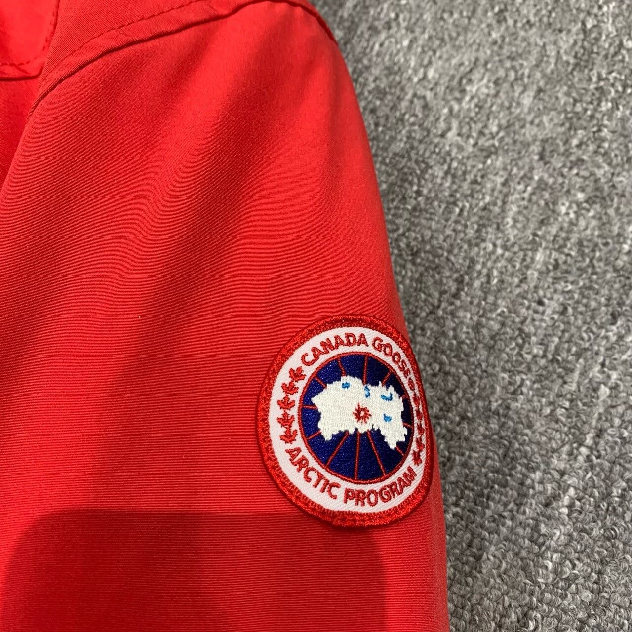 Canada Goose red long down jacket from Canada Goose Size XS / US 0-2 / IT 36-38 - 9 Thumbnail
