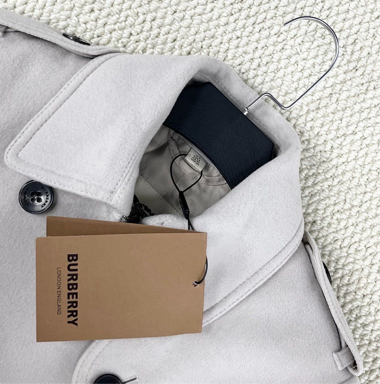 Burberry burberry beige double-breasted trench coat Size S / US 4 / IT 40 - 3 Thumbnail